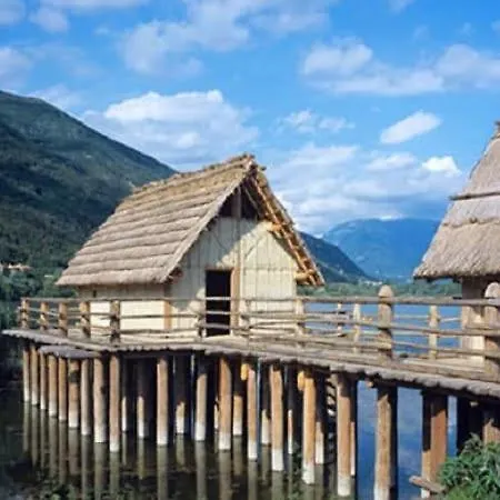 Romantic Boutique Hospitality Affittacamere Revine Lago