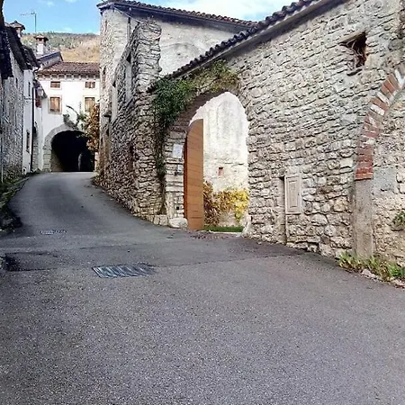 Affittacamere Romantic Boutique Hospitality Revine Lago